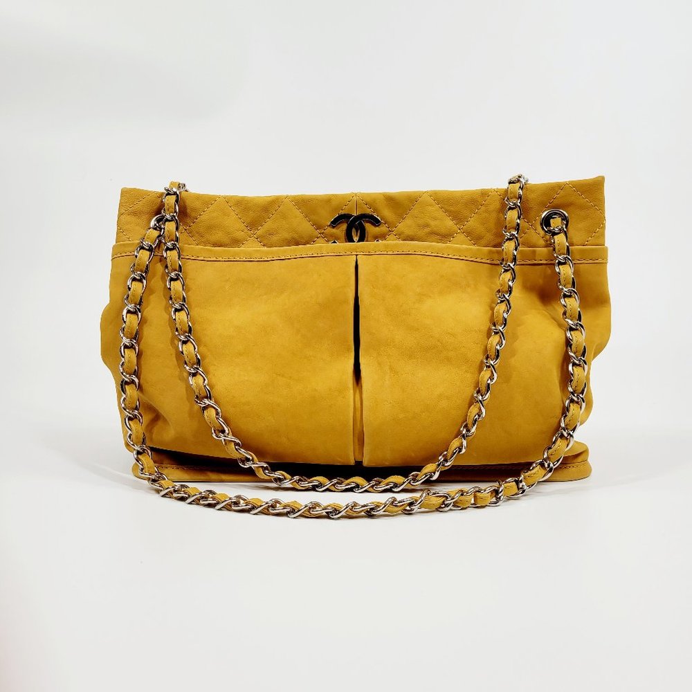 New - Chanel Natural Beauty Tote Bag